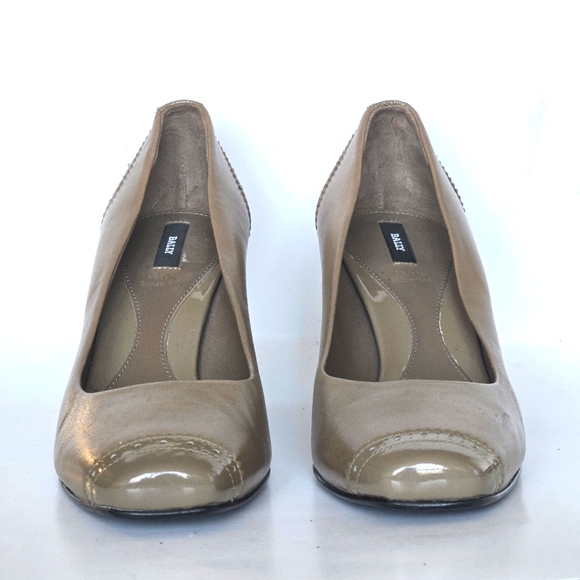 BALLY Nude Patent Toe Pumps 399 size 7.5 - Picture 2 of 8
